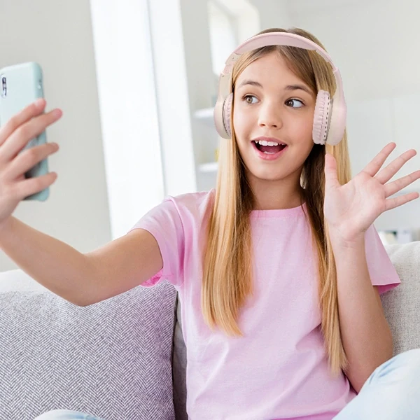 Sluchátka EarFun K2P - růžová